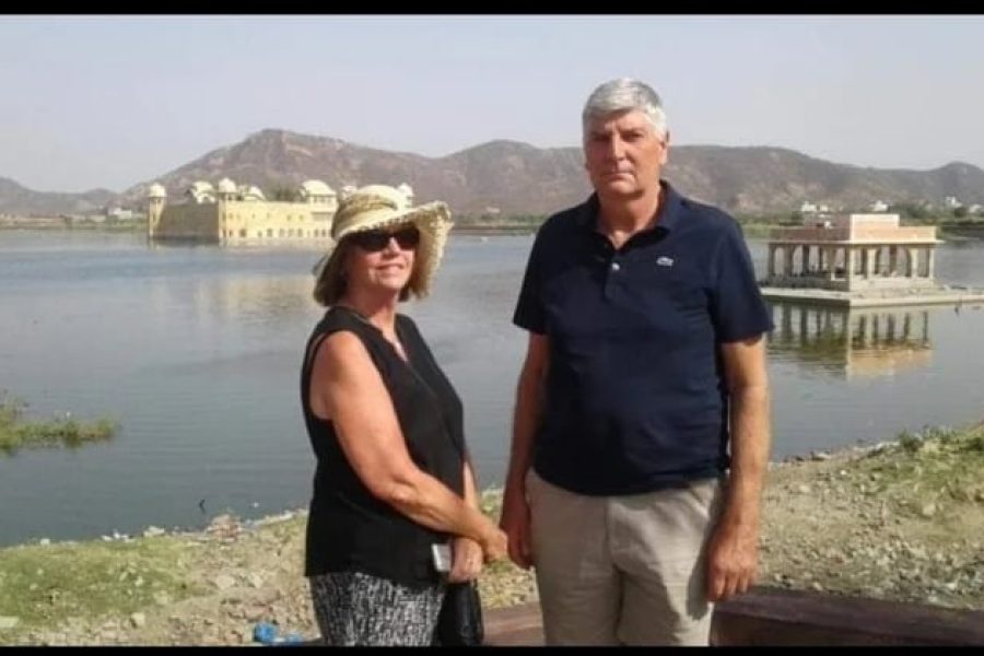 Book Govt Approved Tour Guide for Jaipur City.